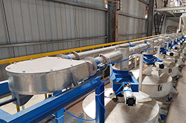 tubular-chain-conveyor-on-site(1)
